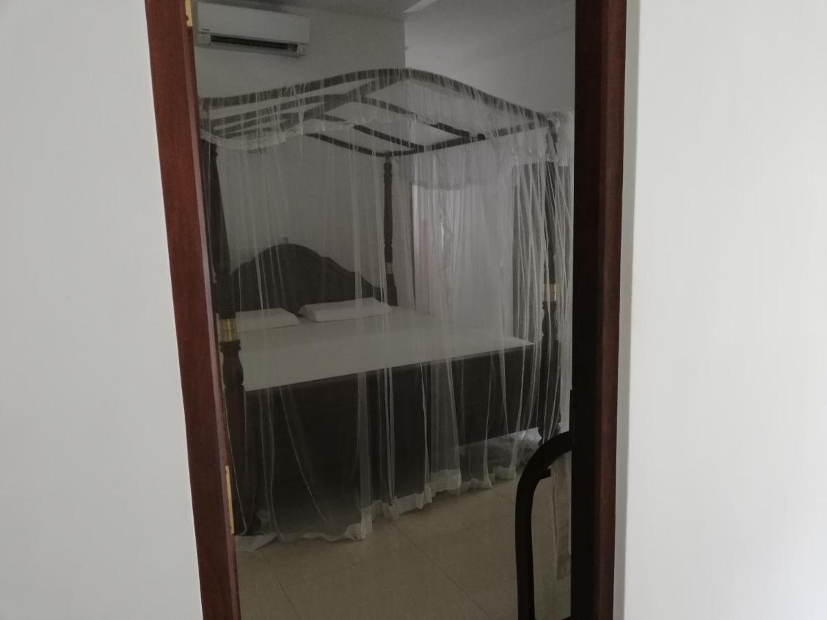 Отель Mirissa Cocoon Экстерьер фото
