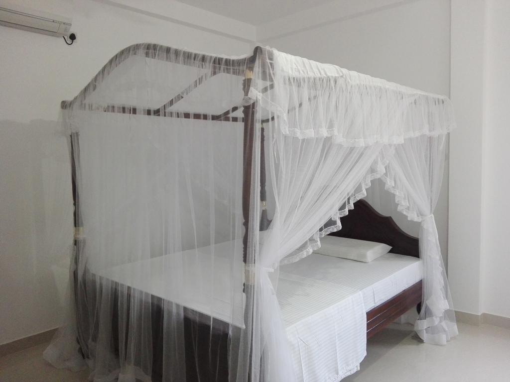 Отель Mirissa Cocoon Экстерьер фото
